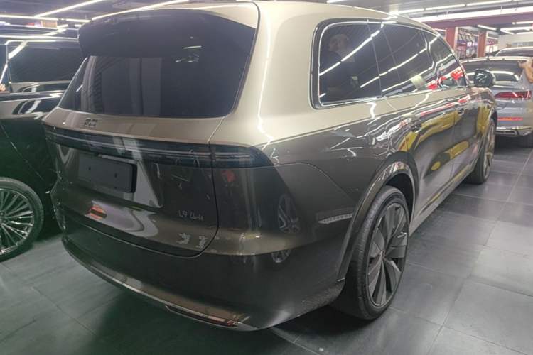 Used Li Auto L9 2026 Model Livis Rear Right 45 Deg