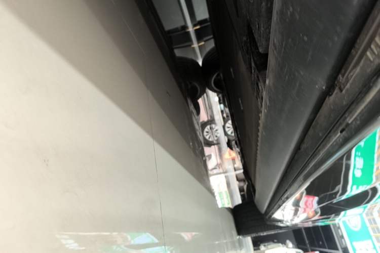 Used Li Auto L9 2026 Model Livis Right Side Sill
