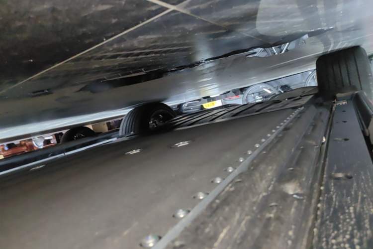 Used Li Auto L9 2026 Model Livis Right Side Sill