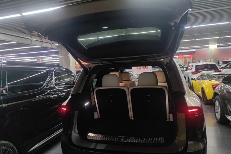 Used Li Auto L9 2026 Model Livis Trunk