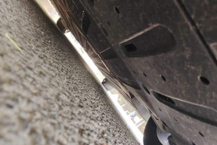 Used Li Auto i6 2025 Model Two-Wheel-Drive Standard Type Chassis Front