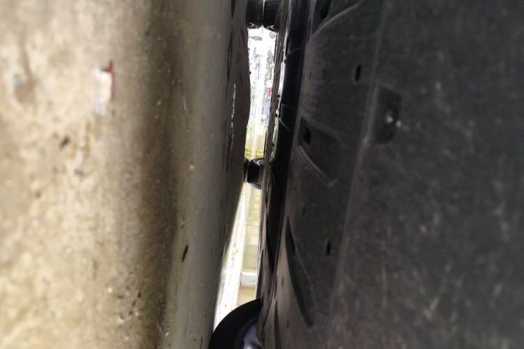 Used Li Auto i6 2025 Model Two-Wheel-Drive Standard Type Chassis Front