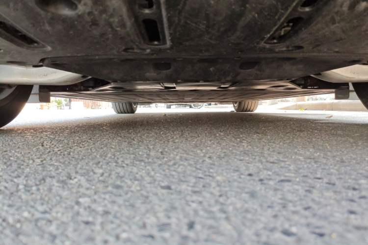 Used Li Auto i6 2025 Model Four-Wheel-Drive Standard Type Chassis Rear Right