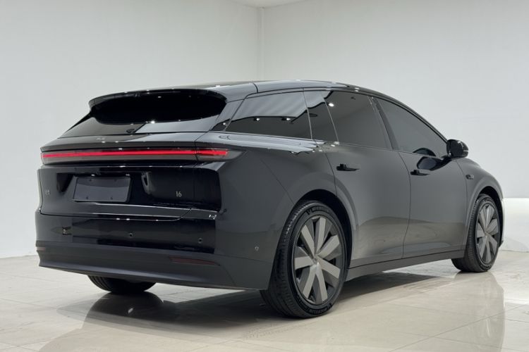 Used Li Auto i6 2025 Model Four-Wheel-Drive Standard Type Exterior 1