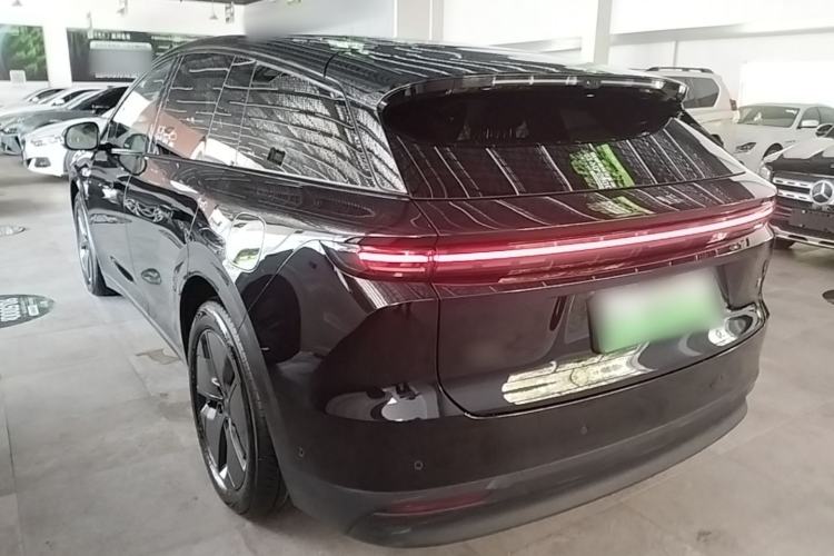 Used Li Auto i6 2025 Model Two-Wheel-Drive Standard Type Exterior 2