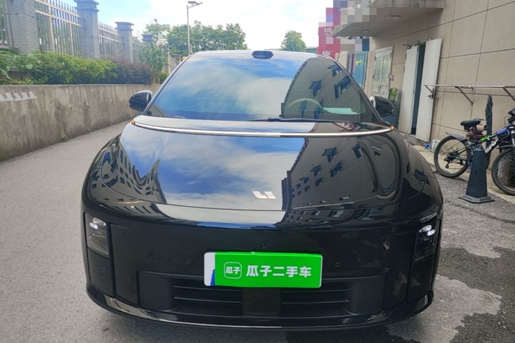 Used Li Auto i6 2025 Model Two-Wheel-Drive Standard Type Front