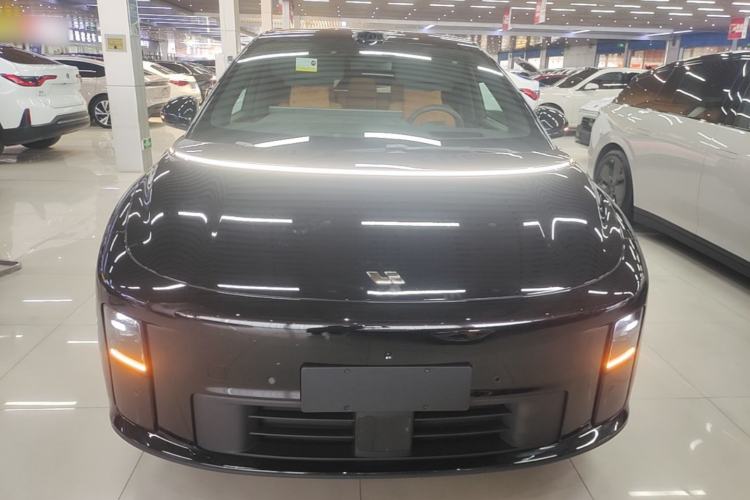 Used Li Auto i6 2025 Model Two-Wheel-Drive Standard Type Front