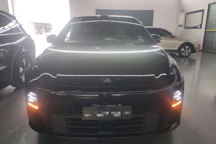Used Li Auto i6 2025 Model Two-Wheel-Drive Standard Type Front