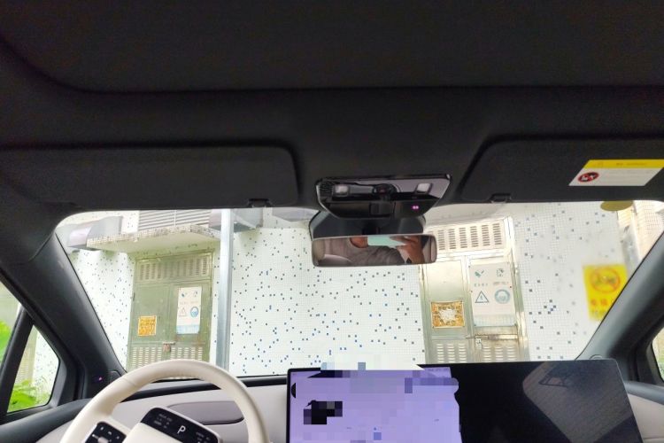 Used Li Auto i6 2025 Model Two-Wheel-Drive Standard Type Headliner
