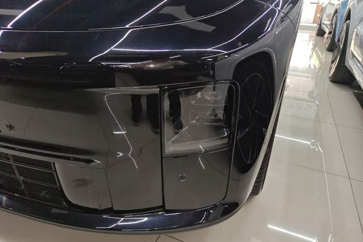 Used Li Auto i6 2025 Model Four-Wheel-Drive Standard Type Left Front Headlight