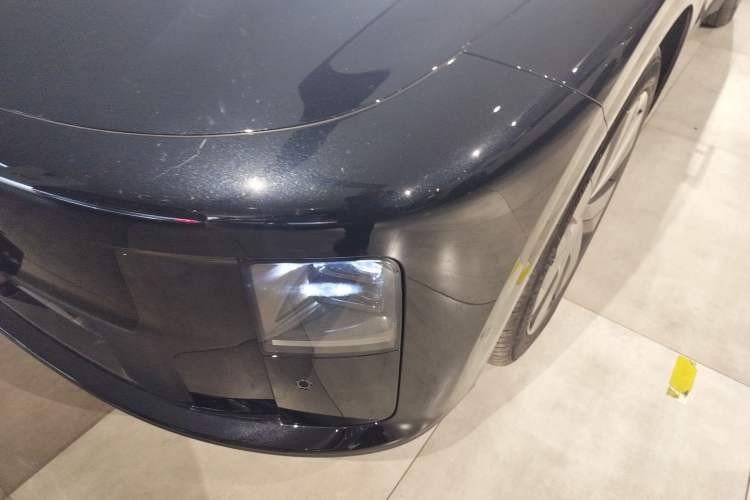 Used Li Auto i6 2025 Model Four-Wheel-Drive Standard Type Left Front Headlight