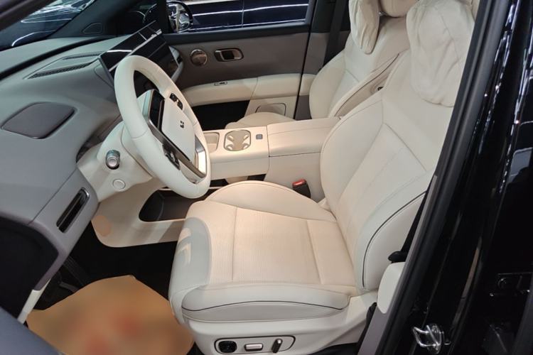 Used Li Auto i6 2025 Model Four-Wheel-Drive Standard Type Left Front Seat