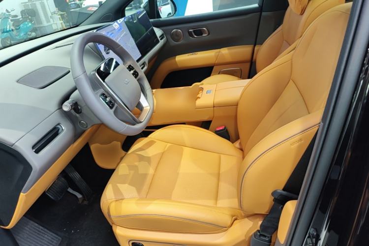 Used Li Auto i6 2025 Model Two-Wheel-Drive Standard Type Left Front Seat