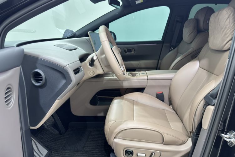 Used Li Auto i6 2025 Model Four-Wheel-Drive Standard Type Left Front Seat
