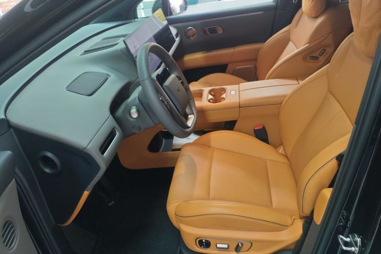 Used Li Auto i6 2025 Model Four-Wheel-Drive Standard Type Left Front Seat
