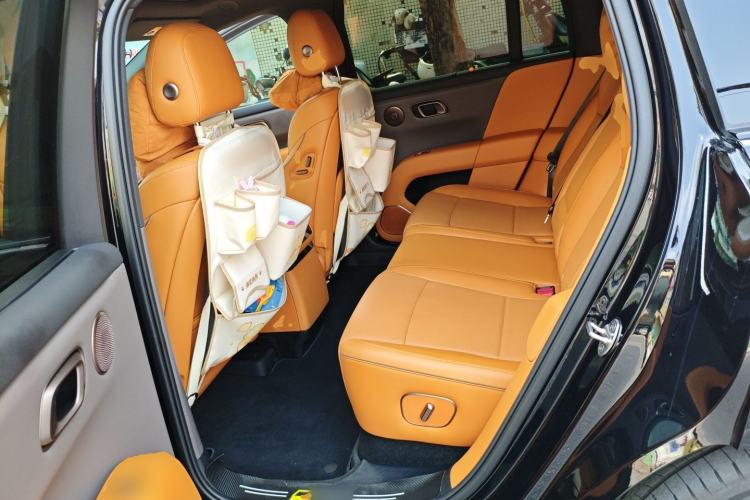 Used Li Auto i6 2025 Model Four-Wheel-Drive Standard Type Left Rear Seat