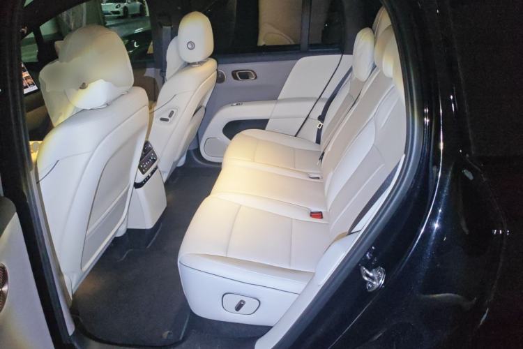 Used Li Auto i6 2025 Model Four-Wheel-Drive Standard Type Left Rear Seat