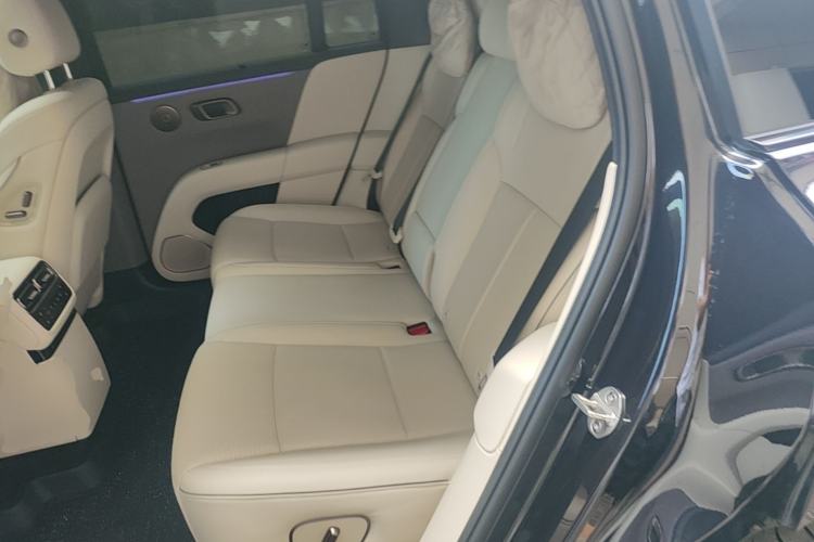 Used Li Auto i6 2025 Model Two-Wheel-Drive Standard Type Left Rear Seat
