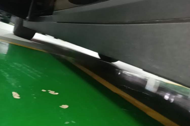 Used Li Auto i6 2025 Model Two-Wheel-Drive Standard Type Left Side Sill