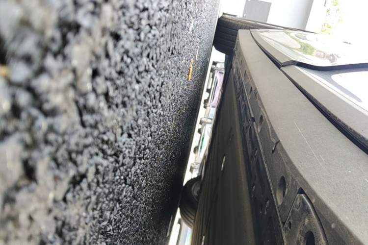 Used Li Auto i6 2025 Model Two-Wheel-Drive Standard Type Left Side Sill