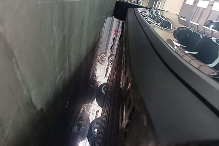 Used Li Auto i6 2025 Model Four-Wheel-Drive Standard Type Left Side Sill