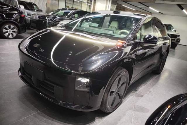 Used Li Auto i6 2025 Model Two-Wheel-Drive Standard Type