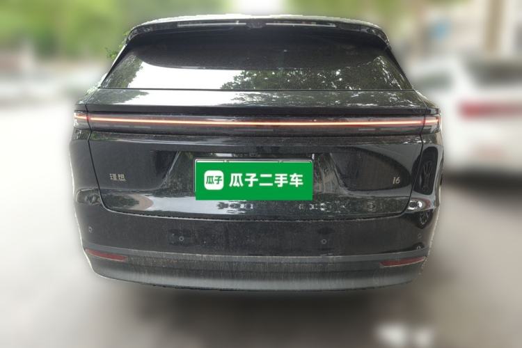Used Li Auto i6 2025 Model Four-Wheel-Drive Standard Type Rear