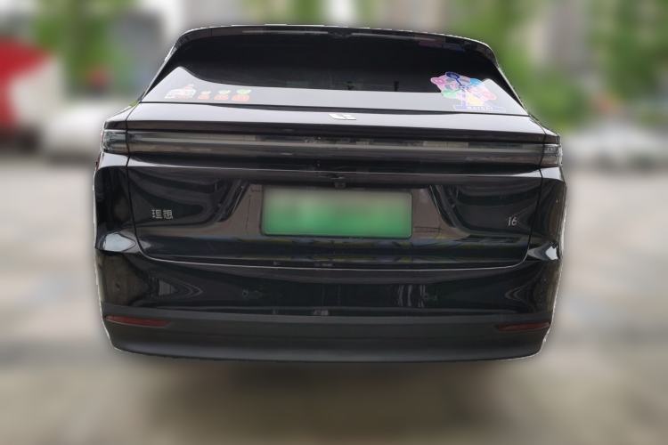 Used Li Auto i6 2025 Model Four-Wheel-Drive Standard Type Rear