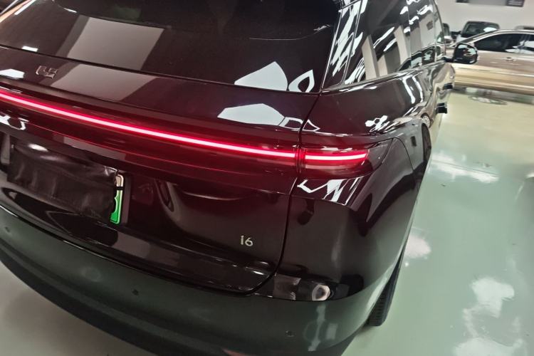 Used Li Auto i6 2025 Model Two-Wheel-Drive Standard Type Right Rear Taillight