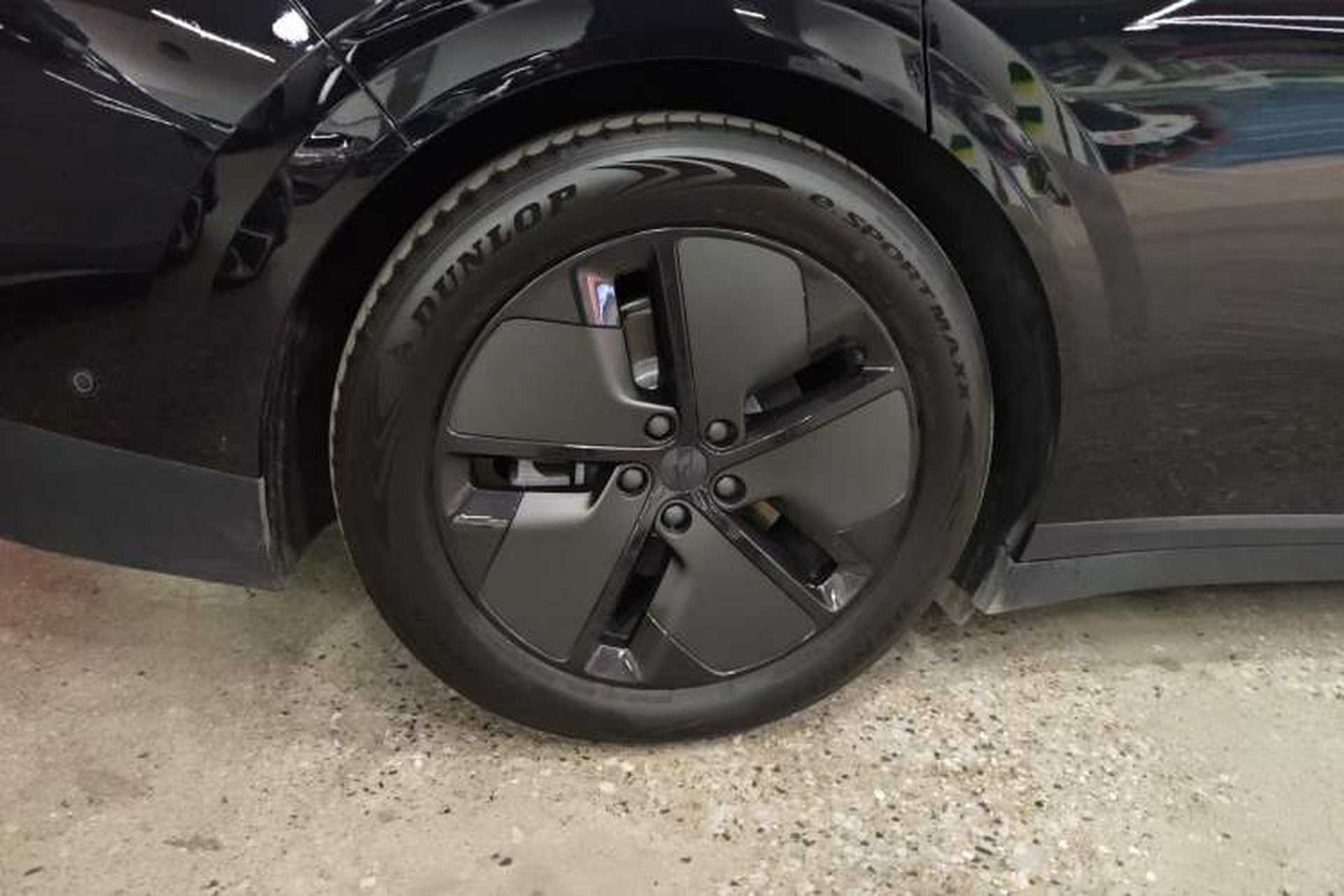 Used Li Auto i6 2025 Model Two-Wheel-Drive Standard Type Right Rear Wheel Hub