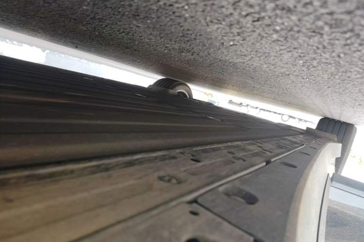 Used Li Auto i6 2025 Model Two-Wheel-Drive Standard Type Right Side Sill