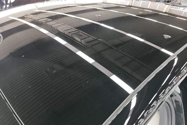 Used Li Auto i6 2025 Model Four-Wheel-Drive Standard Type Roof