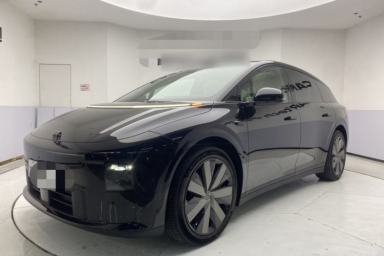 Used Li Auto i6 2025 Model Four-Wheel-Drive Standard Type