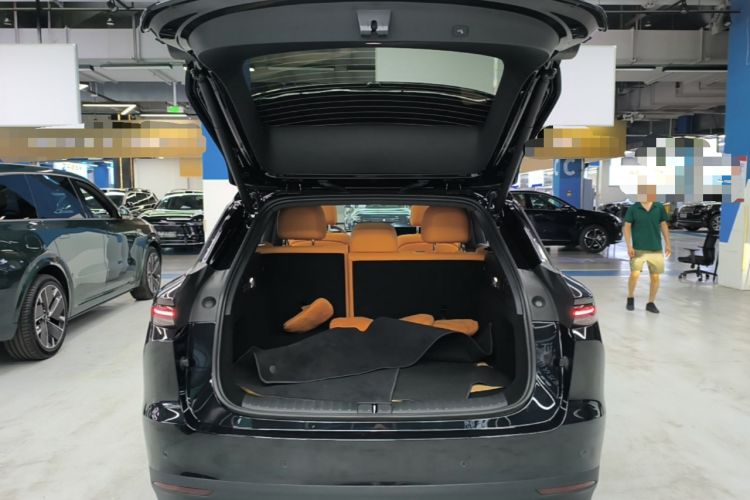 Used Li Auto i6 2025 Model Two-Wheel-Drive Standard Type Trunk