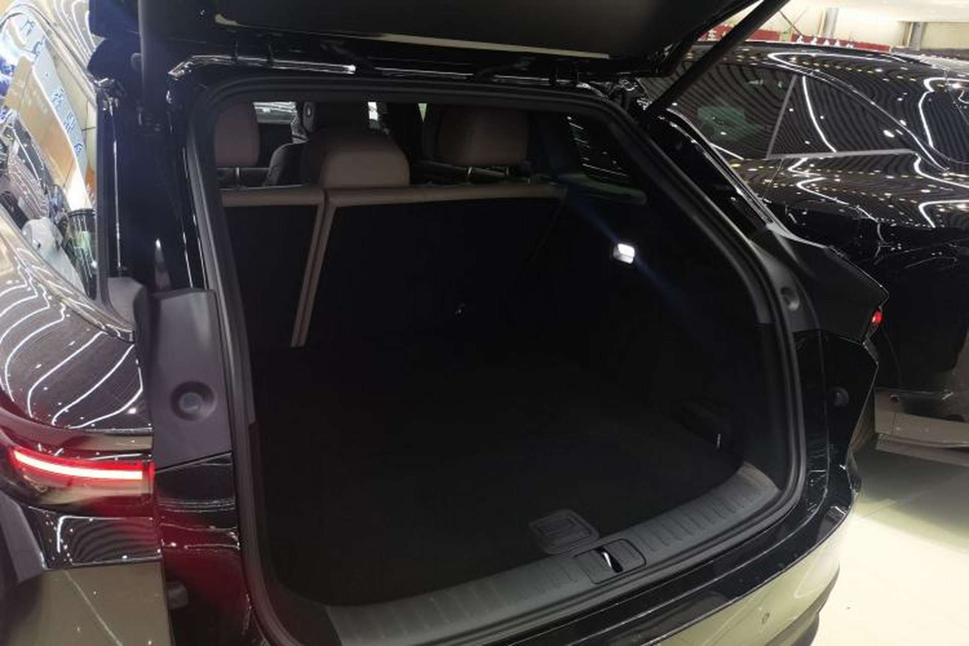 Used Li Auto i6 2025 Model Two-Wheel-Drive Standard Type Trunk