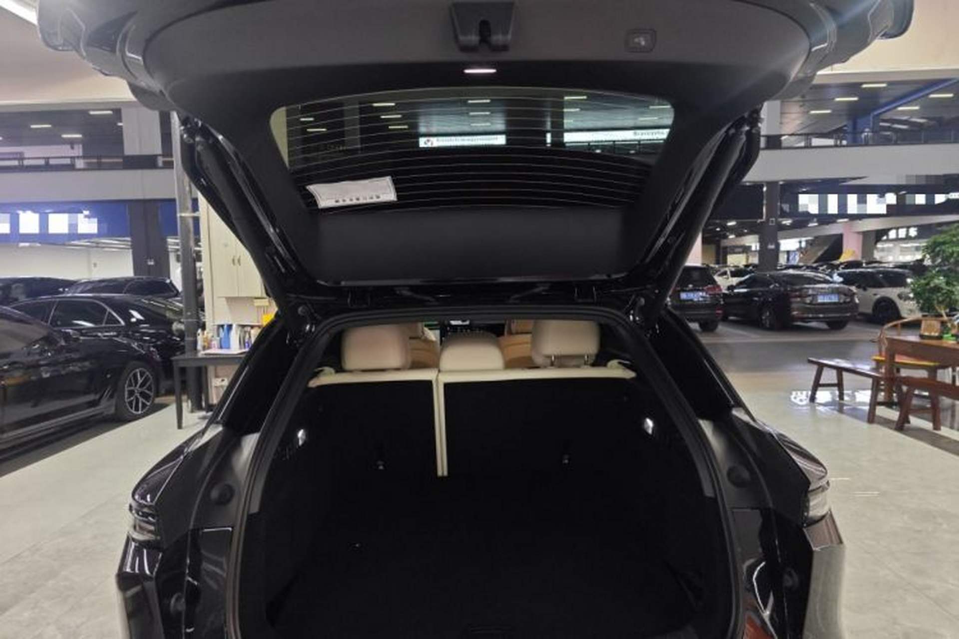 Used Li Auto i6 2025 Model Two-Wheel-Drive Standard Type Trunk