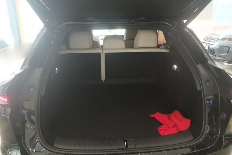 Used Li Auto i6 2025 Model Two-Wheel-Drive Standard Type Trunk