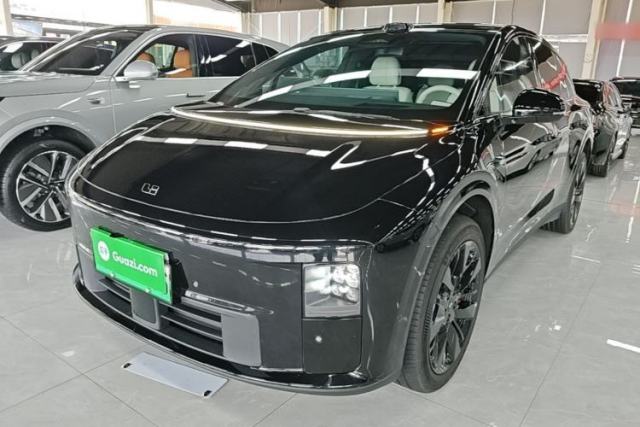 Used Li Auto i6 2025 Model Four-Wheel-Drive Standard Type