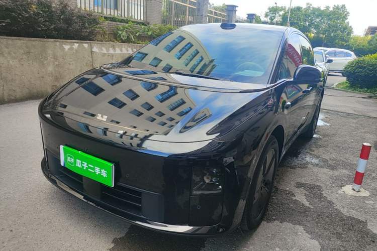 Used Li Auto i6 2025 Model Two-Wheel-Drive Standard Type Guazi used car, China used car export, Used car for sale, Used  cars, Cheapest cars for sale