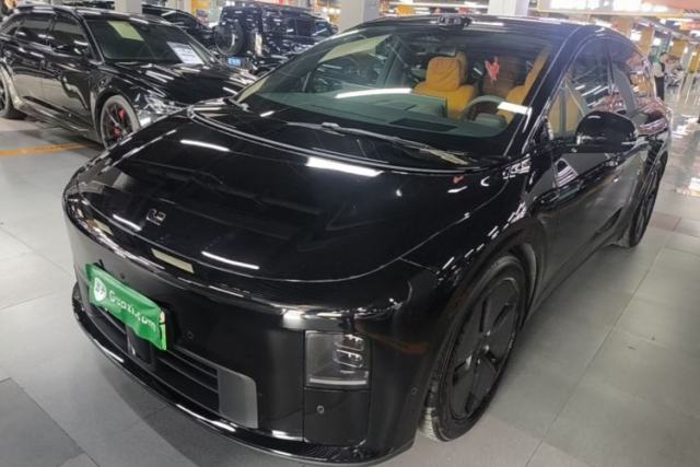 Used Li Auto i6 2025 Model Two-Wheel-Drive Standard Type