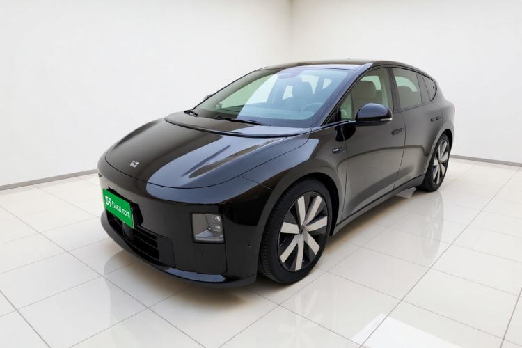 Używany Li Auto i6 2025 Model Two-Wheel-Drive Standard Type Guazi used car, China used car export, Used car for sale, Used cars, Cheapest cars for sale
