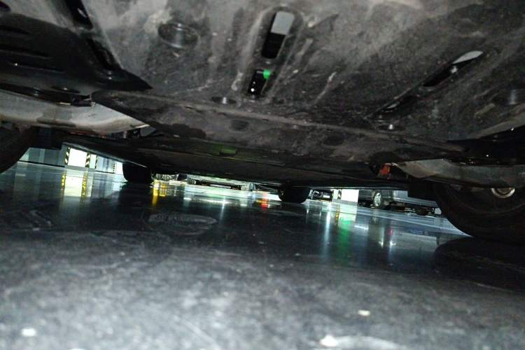 Used Li Auto i6 2025 Model Two-Wheel-Drive Standard Type Chassis Front