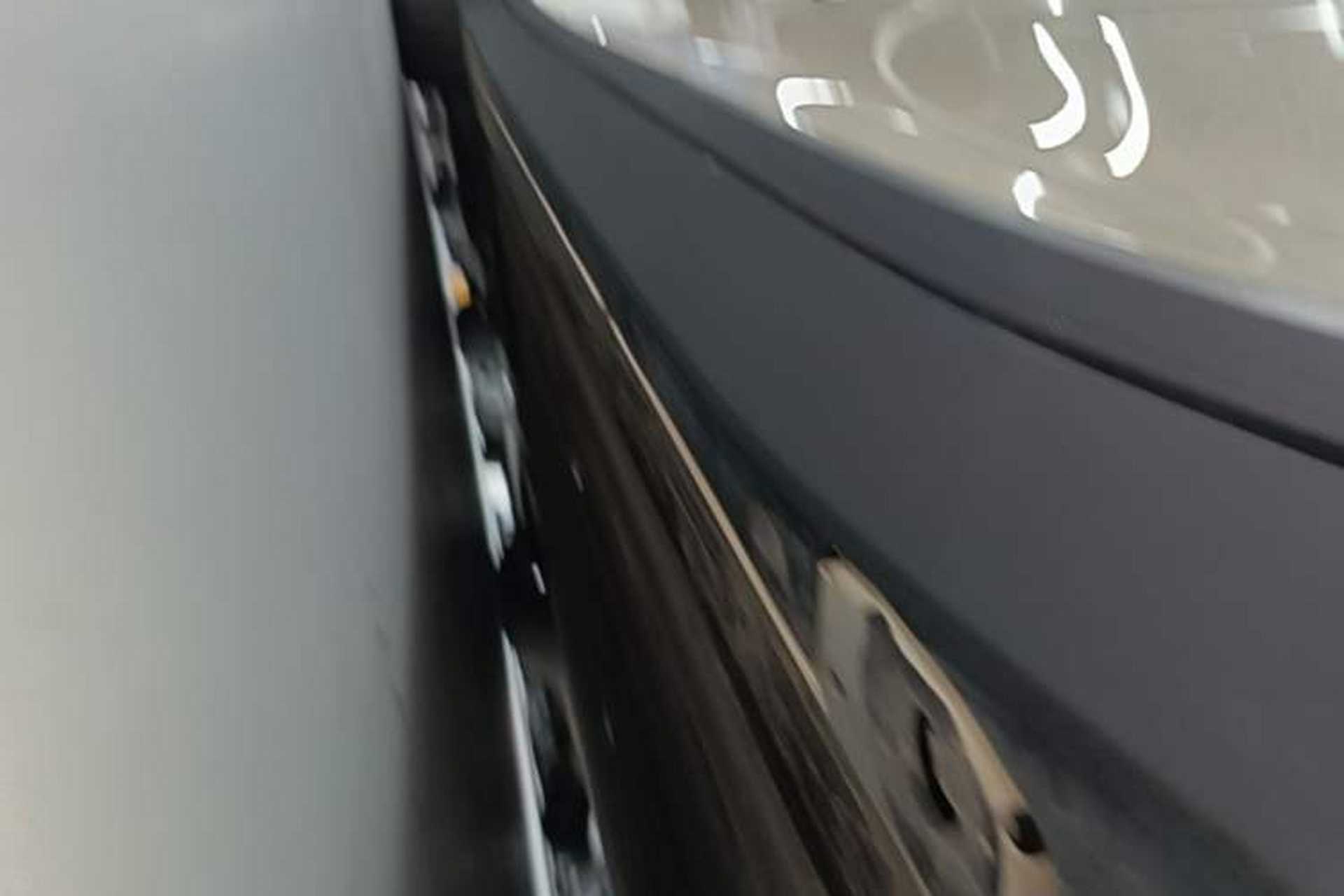 Used Li Auto i6 2025 Model Four-Wheel-Drive Standard Type Left Side Sill