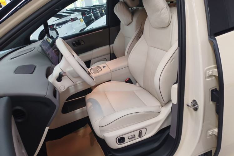 Used Li Auto i6 2025 Model Four-Wheel-Drive Standard Type Left Front Seat