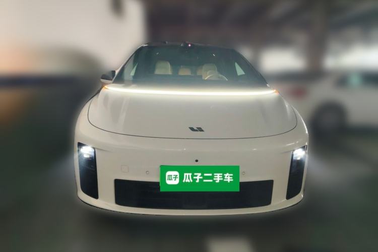 Used Li Auto i6 2025 Model Four-Wheel-Drive Standard Type Front