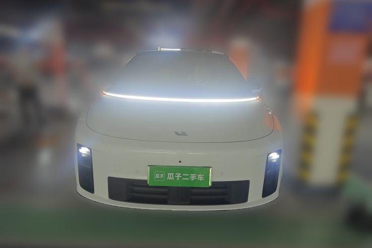 Used Li Auto i6 2025 Model Two-Wheel-Drive Standard Type Front