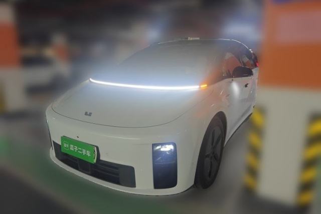 Used Li Auto i6 2025 Model Two-Wheel-Drive Standard Type