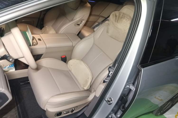 Used Li Auto i6 2025 Model Two-Wheel-Drive Standard Type Left Front Seat
