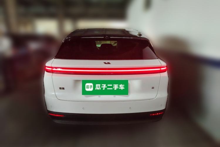 Used Li Auto i6 2025 Model Four-Wheel-Drive Standard Type Rear