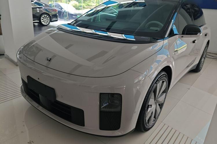 Li Auto i6 2025 Model Four-Wheel-Drive Standard Type usata Guazi used car, China used car export, Used car for sale, Used  cars, Cheapest cars for sale